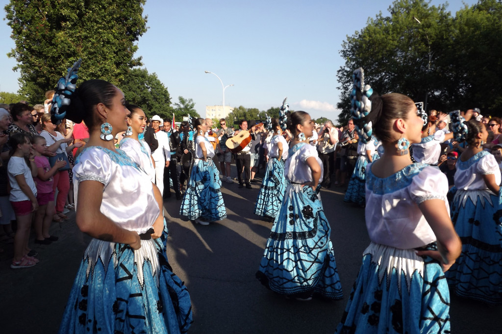 Zamość: Barwnie i międzynarodowo ruszył Eurofolk [FOTO]