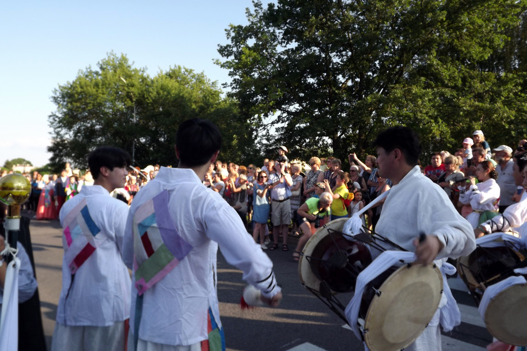 Zamość: Barwnie i międzynarodowo ruszył Eurofolk [FOTO]