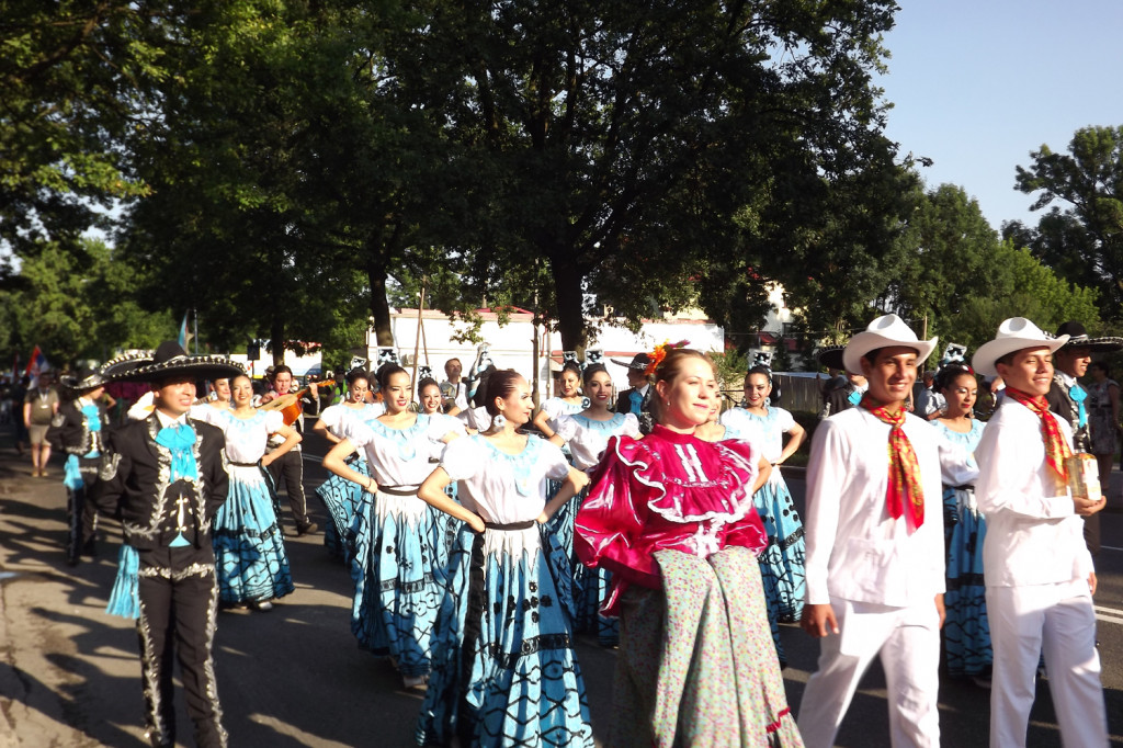 Zamość: Barwnie i międzynarodowo ruszył Eurofolk [FOTO]