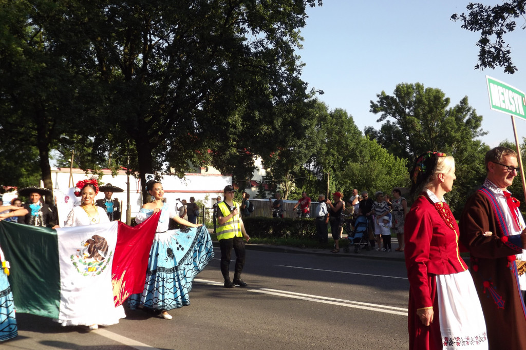 Zamość: Barwnie i międzynarodowo ruszył Eurofolk [FOTO]