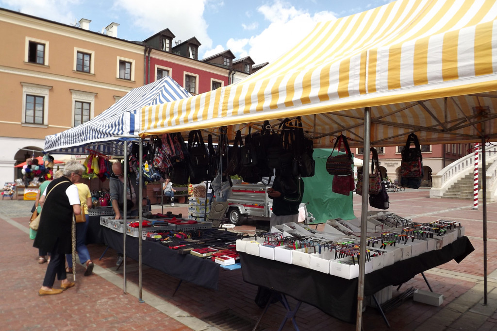 Zamość: Sztuka ludowa na Rynku Wielkim [FOTO]
