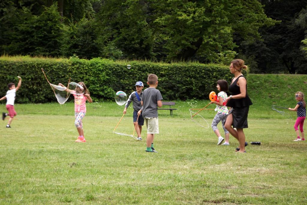 Zamość: Latawce, balony i bańki mydlane na pikniku