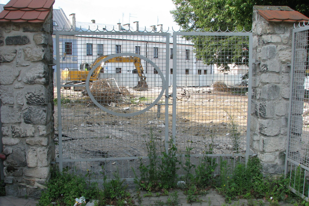 Zamość: Wyburzanie Zielonego Rynku
