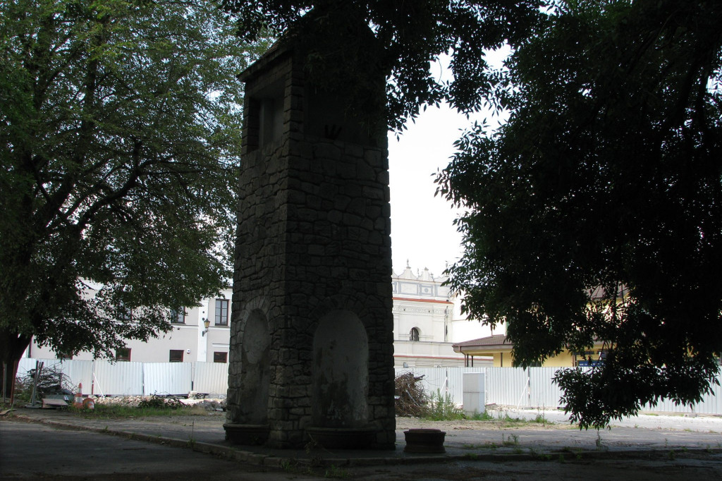 Zamość: Wyburzanie Zielonego Rynku