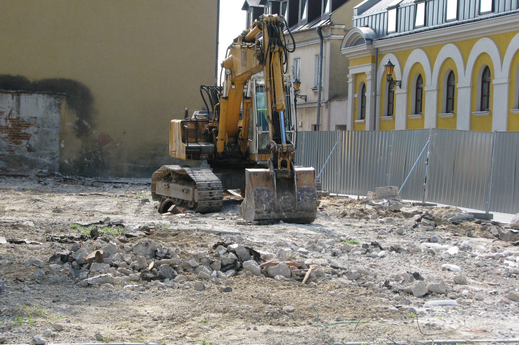 Zamość: Wyburzanie Zielonego Rynku