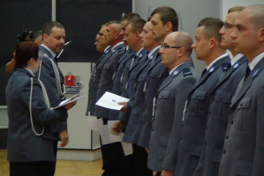 Zamość: Awanse dla policjantów [FOTO]