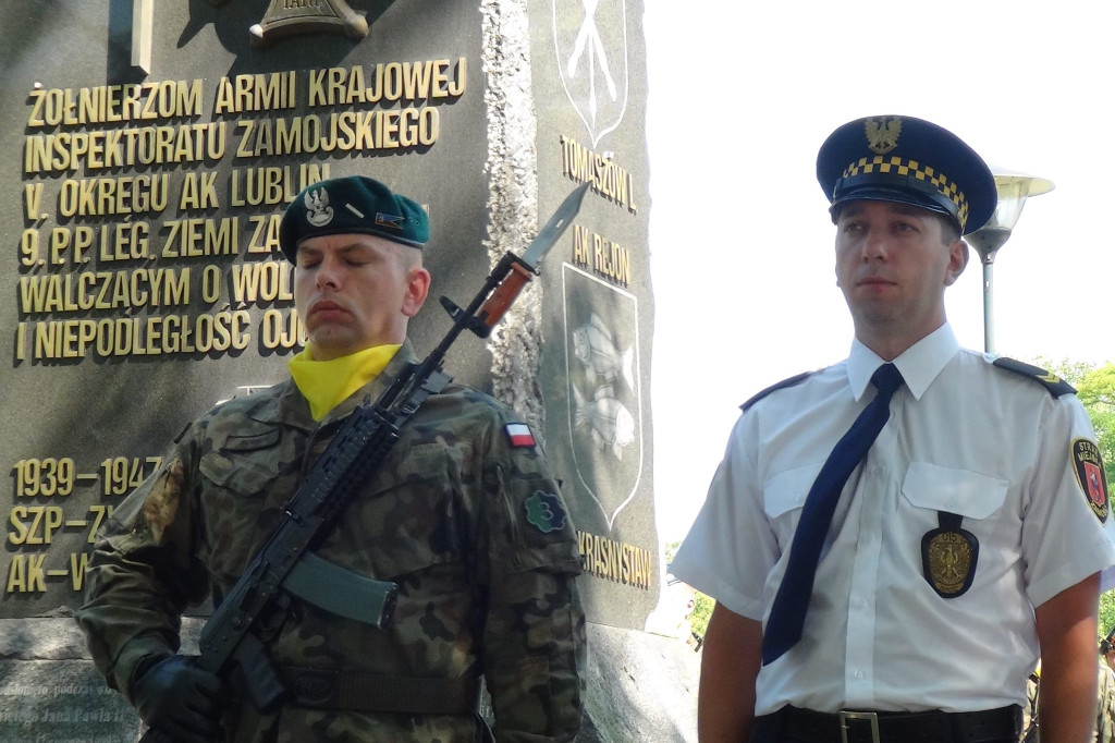 Zamość: Pamiętamy o walczącej Warszawie [FOTO]