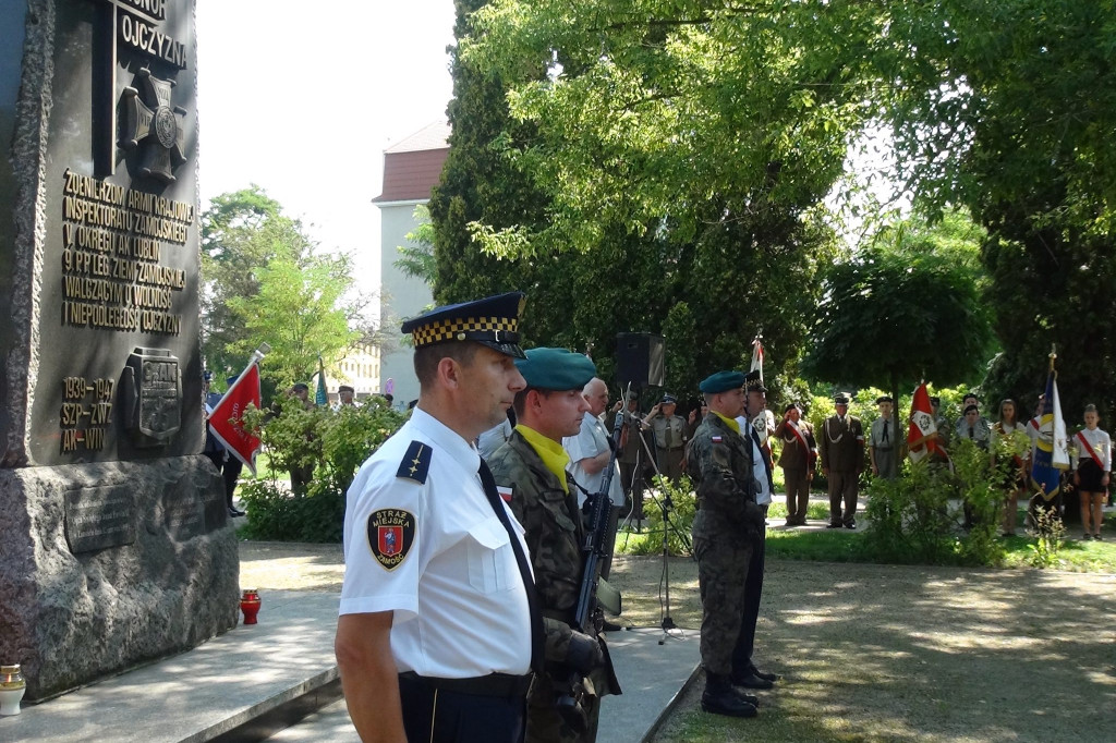 Zamość: Pamiętamy o walczącej Warszawie [FOTO]