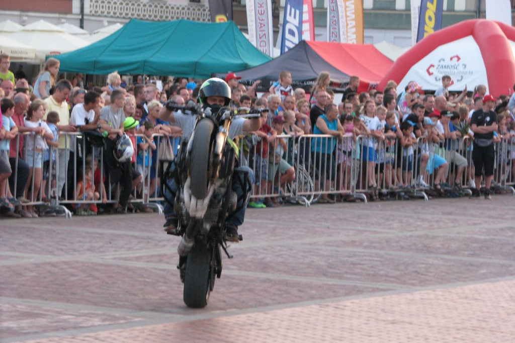 Zamość: Pokaz FRS i Freestyle Motocros Night Show [FOTO, VIDEO]