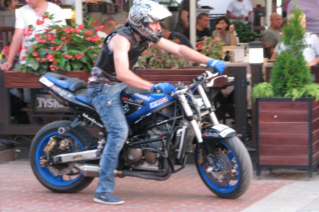 Zamość: Pokaz FRS i Freestyle Motocros Night Show [FOTO, VIDEO]