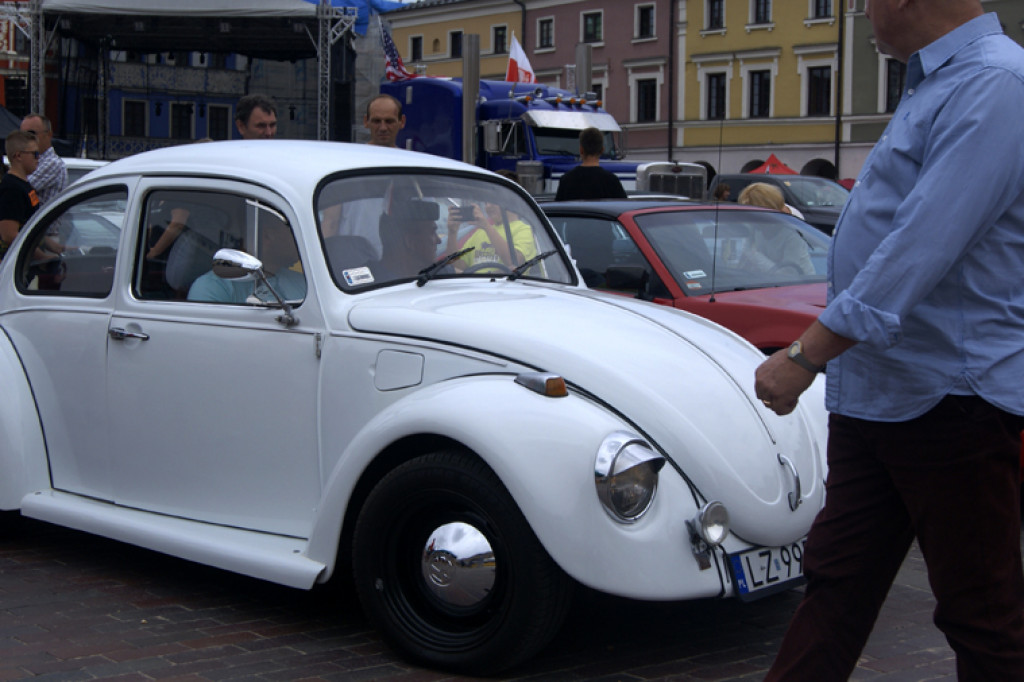 Zamość: Auta na okrągło [FOTO]