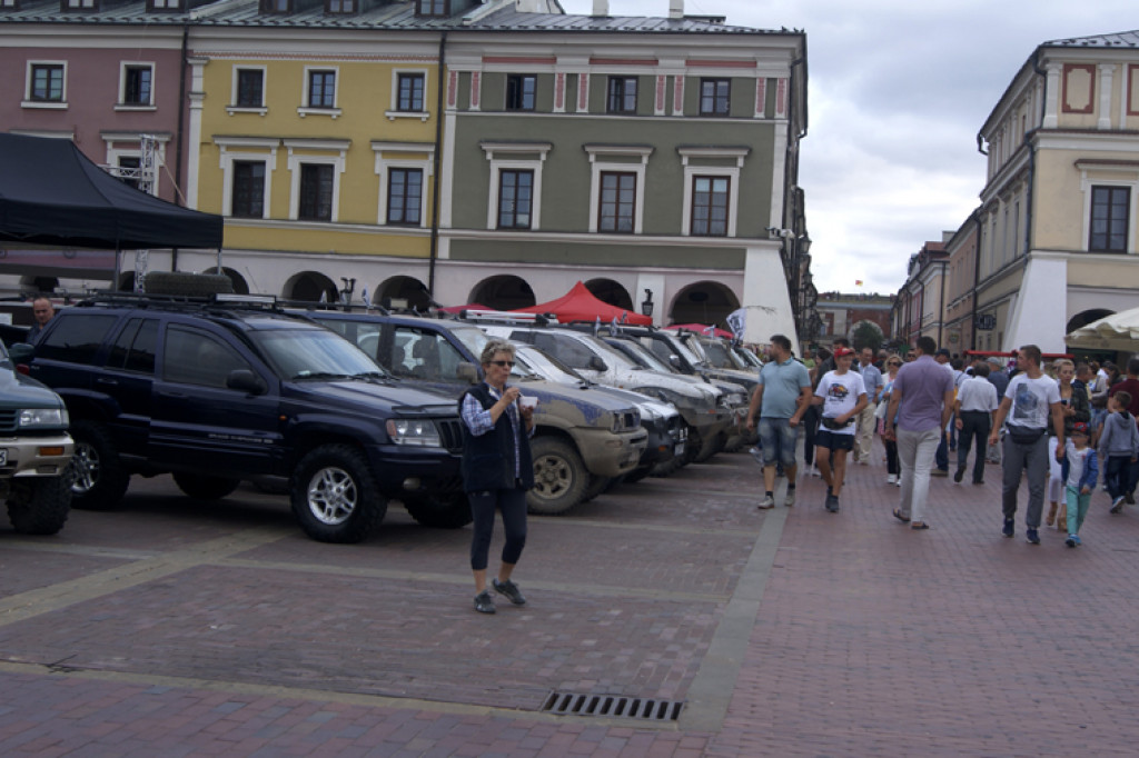 Zamość: Auta na okrągło [FOTO]