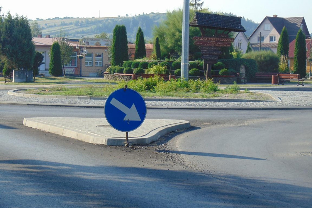 Krasnobród: Centrum z nowym rondem