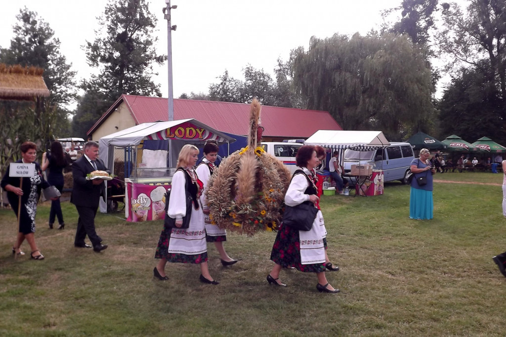 Skierbieszów: Dziękowali za tegoroczne plony [FOTO]