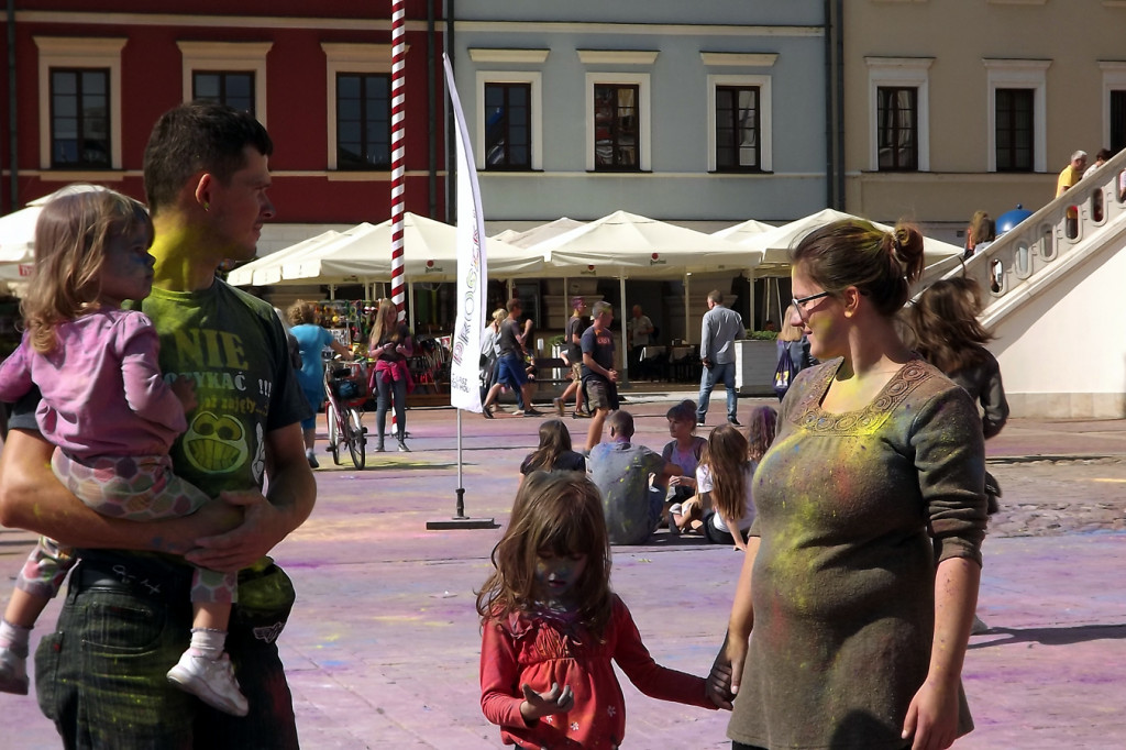 Zamość: Młodzież w feerii barw [FOTO]