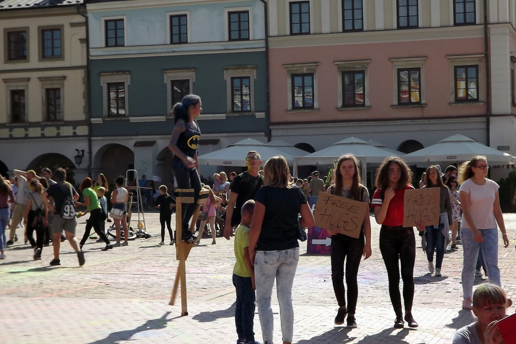 Zamość: Młodzież w feerii barw [FOTO]