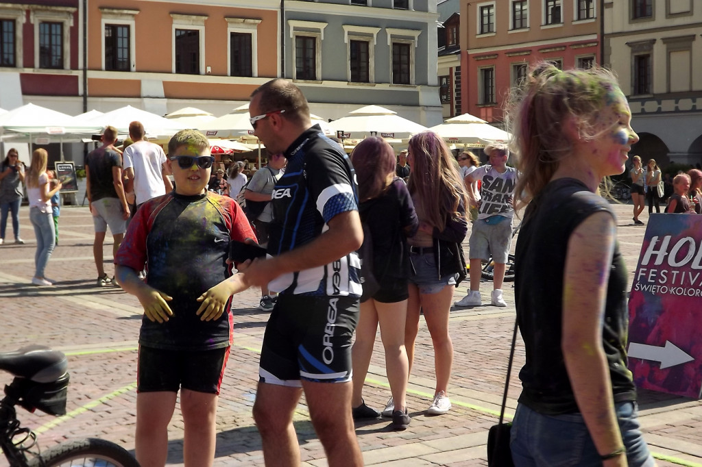 Zamość: Młodzież w feerii barw [FOTO]