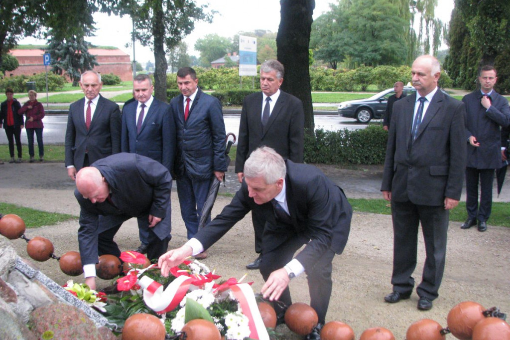 Zamość: PSL uczciło Stanisława Mikołajczyka