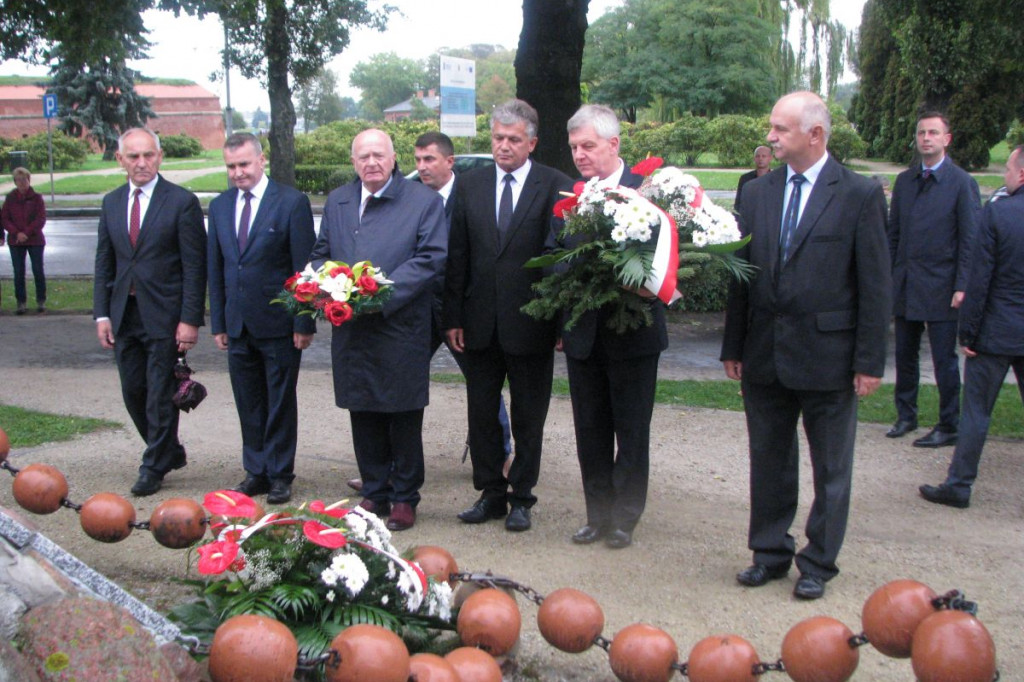 Zamość: PSL uczciło Stanisława Mikołajczyka