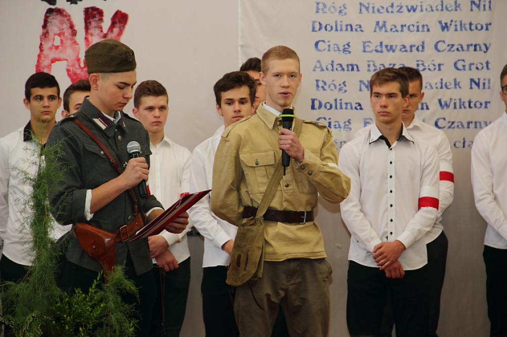 Zamość: Dzień Patrona Szkoły w 