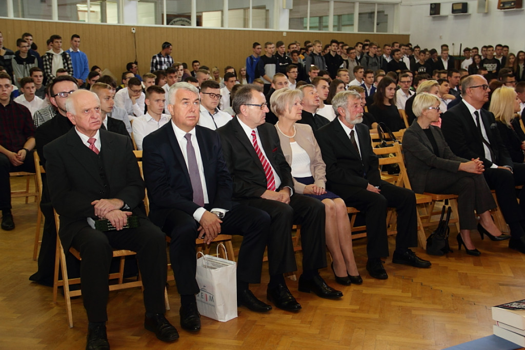 Zamość: Dzień Patrona Szkoły w 