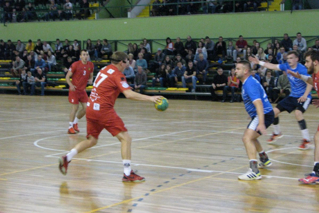 Zamość: Padwa - Wisła Sandomierz 28:26. Zamojska drużyna liderem II ligi
