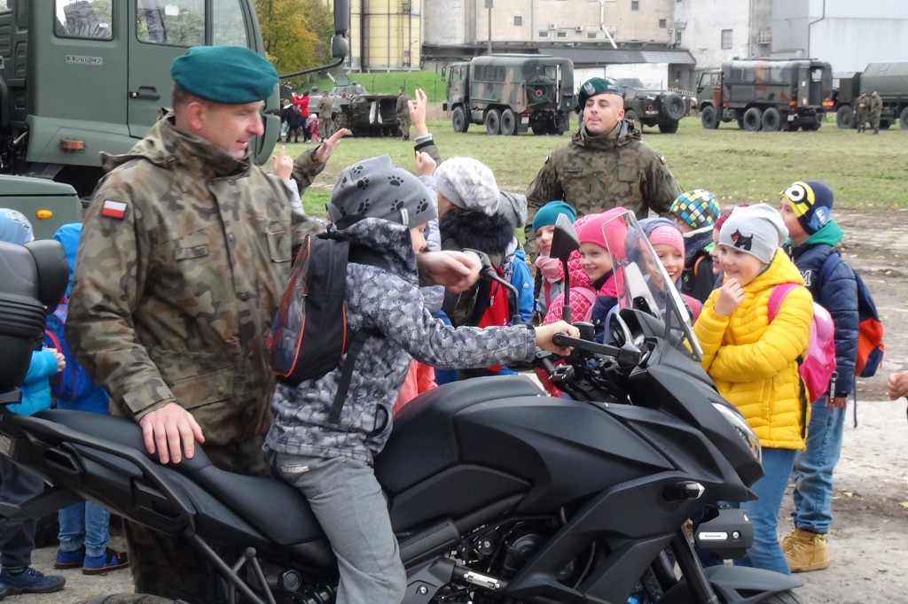 Zamość: Dzień Otwarty Koszar 2017 [FOTO]