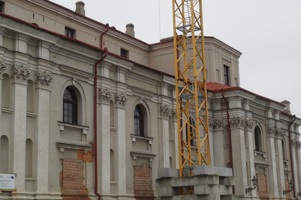 Zamość: Trwa remont kościoła oo. franciszkanów [FOTO]