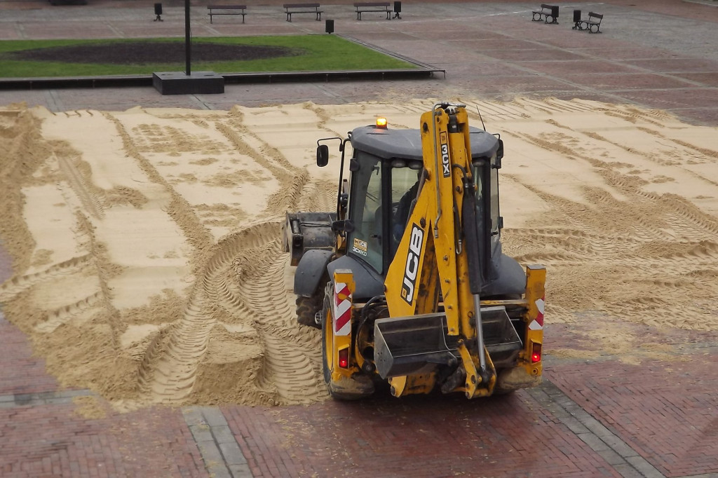 Zamość: Powstaje lodowisko