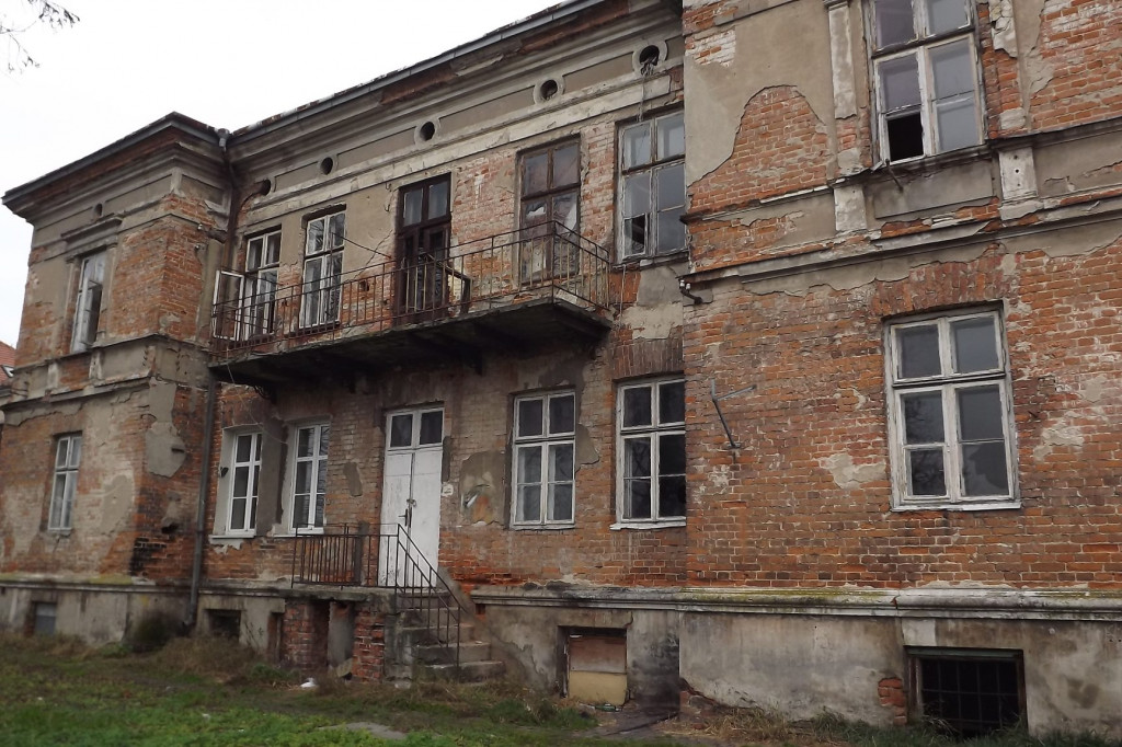 Zamość: Generałówka idzie pod młotek