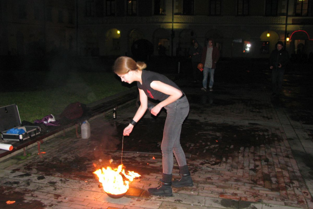 Zamość: Odważni wygrywają - ratusz na pomarańczowo [FOTO,VIDEO]