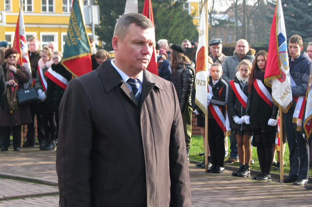 Zamość: 75. rocznica wysiedleń na Zamojszczyźnie - uroczystości pod Pomnikiem Ofiar Niemieckich Wysiedleń [FOTO]