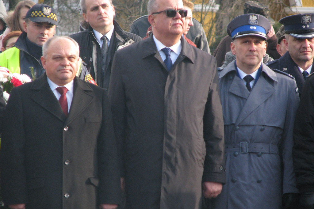 Zamość: 75. rocznica wysiedleń na Zamojszczyźnie - uroczystości pod Pomnikiem Ofiar Niemieckich Wysiedleń [FOTO]