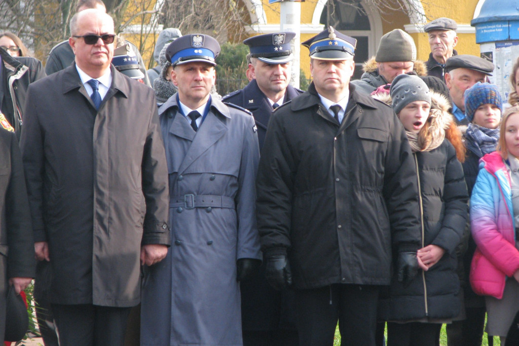 Zamość: 75. rocznica wysiedleń na Zamojszczyźnie - uroczystości pod Pomnikiem Ofiar Niemieckich Wysiedleń [FOTO]