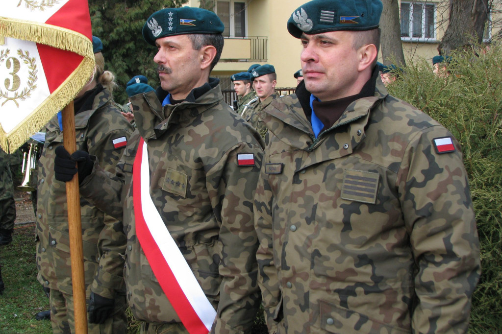 Zamość: 75. rocznica wysiedleń na Zamojszczyźnie - uroczystości pod Pomnikiem Ofiar Niemieckich Wysiedleń [FOTO]