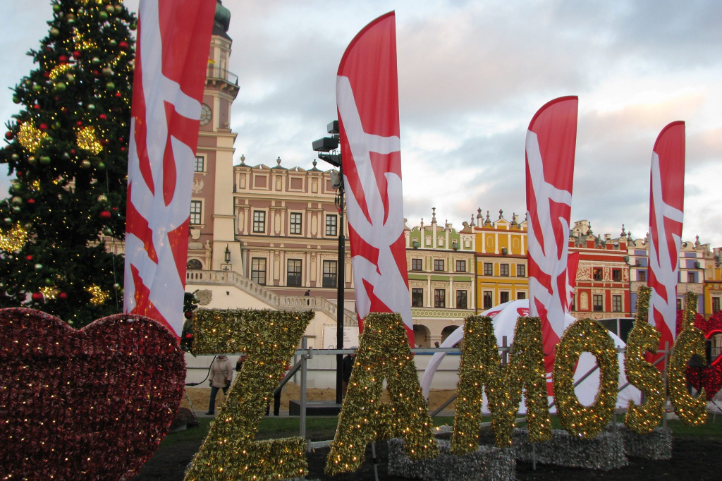 Zamość: Miasteczko Radia Zet na Rynku Wielkim [FOTO]