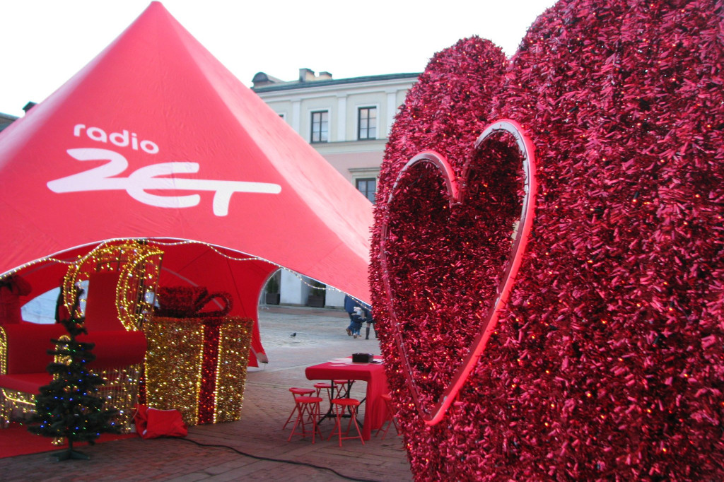 Zamość: Miasteczko Radia Zet na Rynku Wielkim [FOTO]