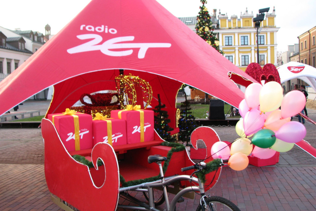 Zamość: Miasteczko Radia Zet na Rynku Wielkim [FOTO]