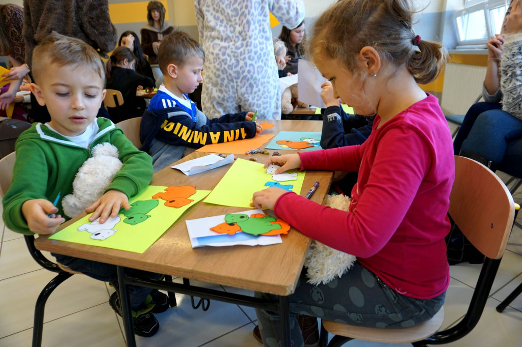 Zamość: Misie świętowały! Dzień Pluszowego Misia w SP nr3