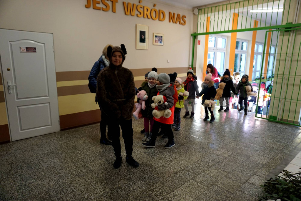 Zamość: Misie świętowały! Dzień Pluszowego Misia w SP nr3
