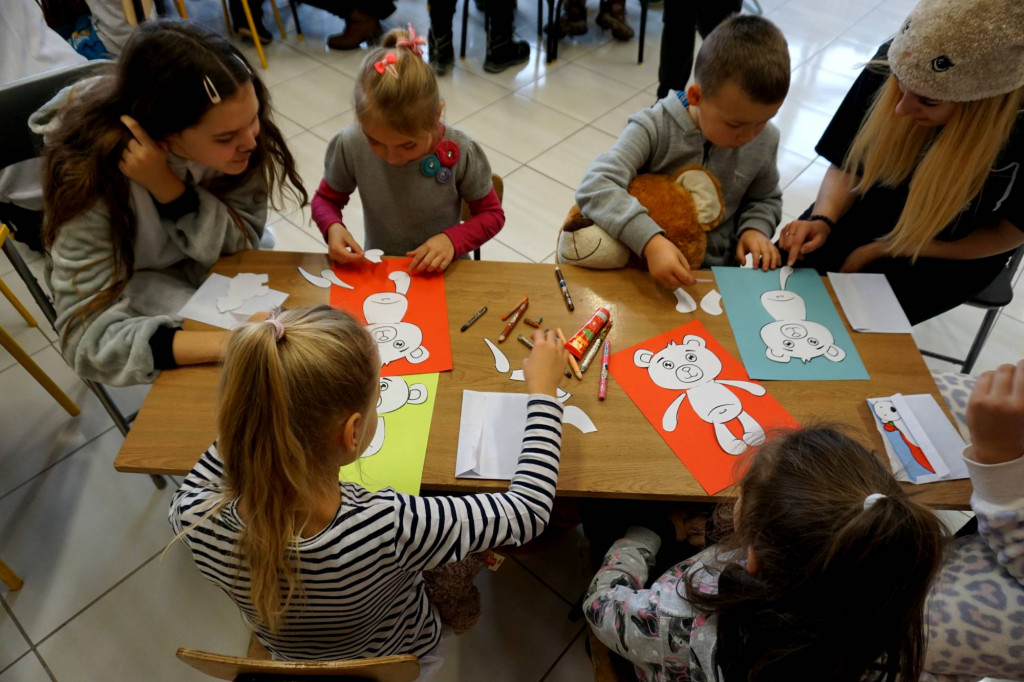 Zamość: Misie świętowały! Dzień Pluszowego Misia w SP nr3