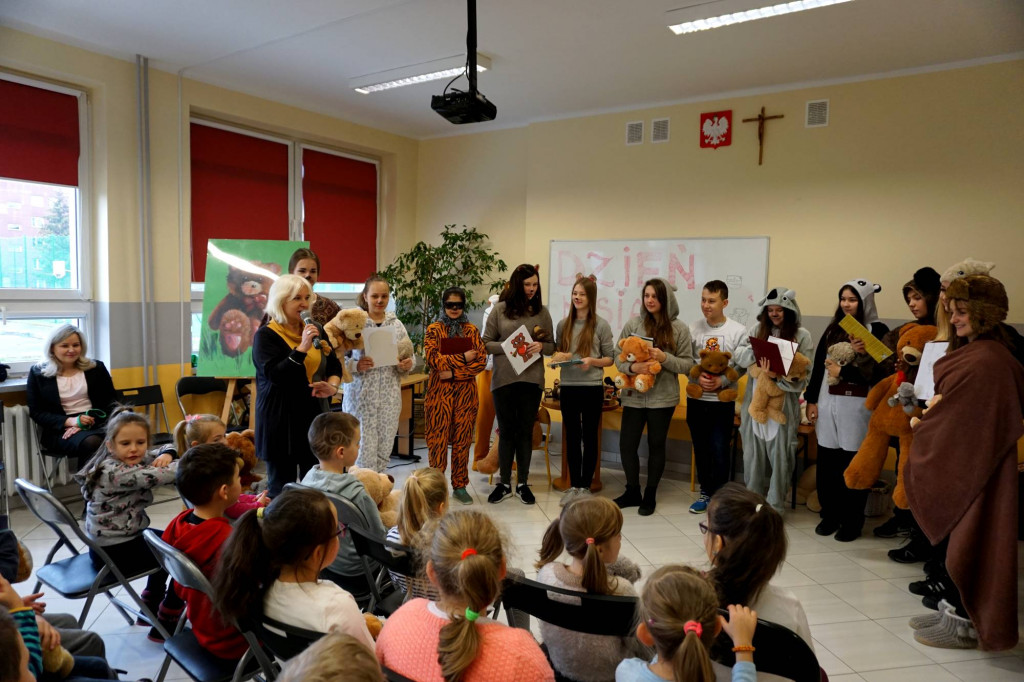 Zamość: Misie świętowały! Dzień Pluszowego Misia w SP nr3