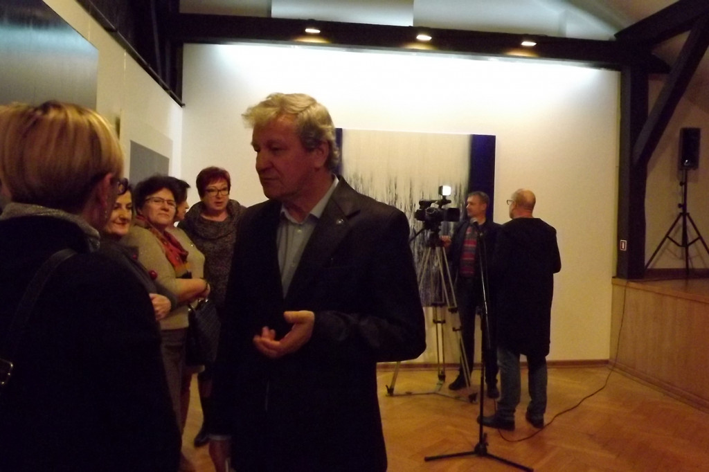 Zamość: Abstrakcyjne światło wód w BWA [FOTO]