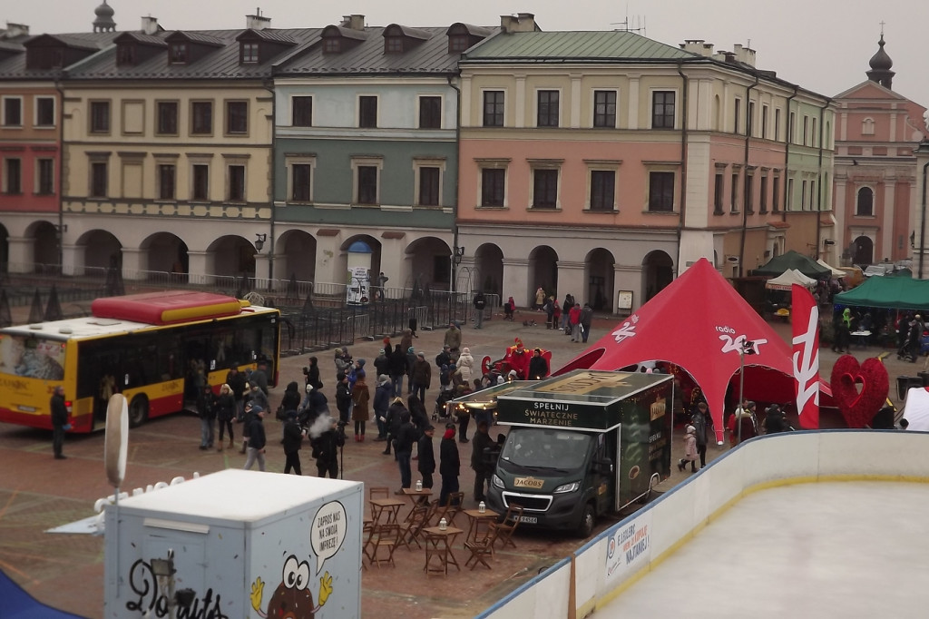 Zamość: Rozpoczął się jarmark świąteczny [FOTO]