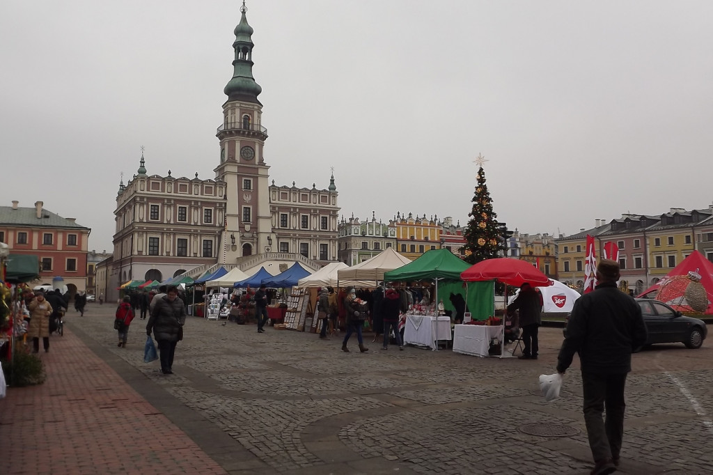 Zamość: Rozpoczął się jarmark świąteczny [FOTO]