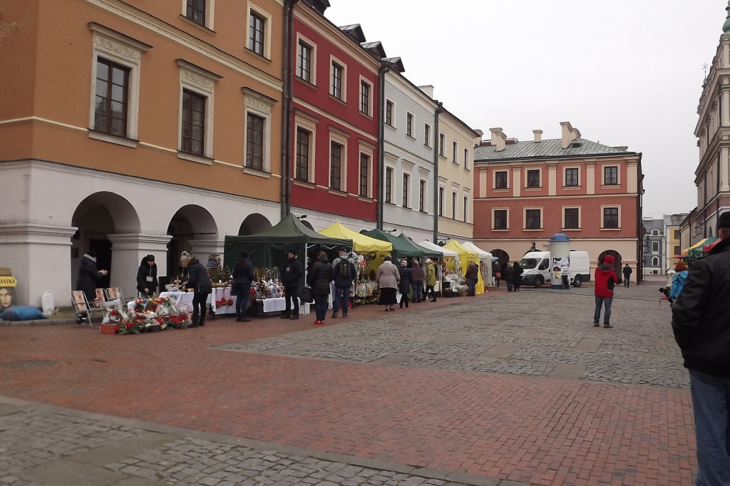 Zamość: Rozpoczął się jarmark świąteczny [FOTO]