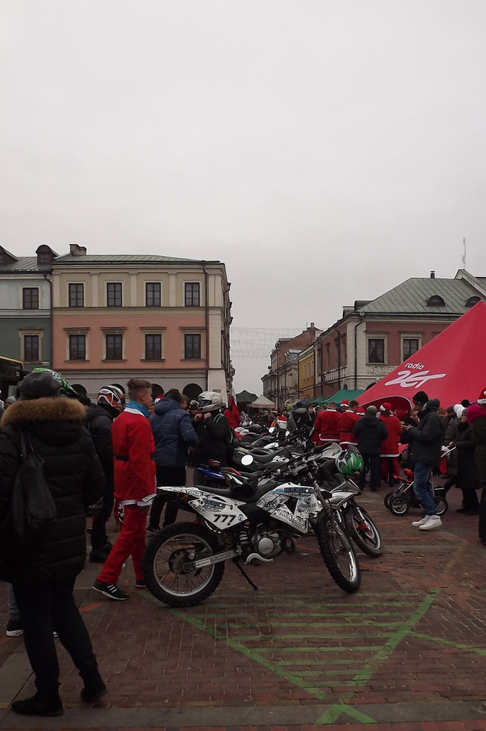 Zamość: Mikołaje na motorach na Kwadracie [FOTO]