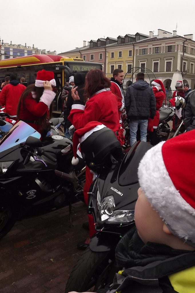 Zamość: Mikołaje na motorach na Kwadracie [FOTO]