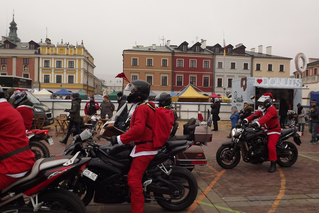Zamość: Mikołaje na motorach na Kwadracie [FOTO]