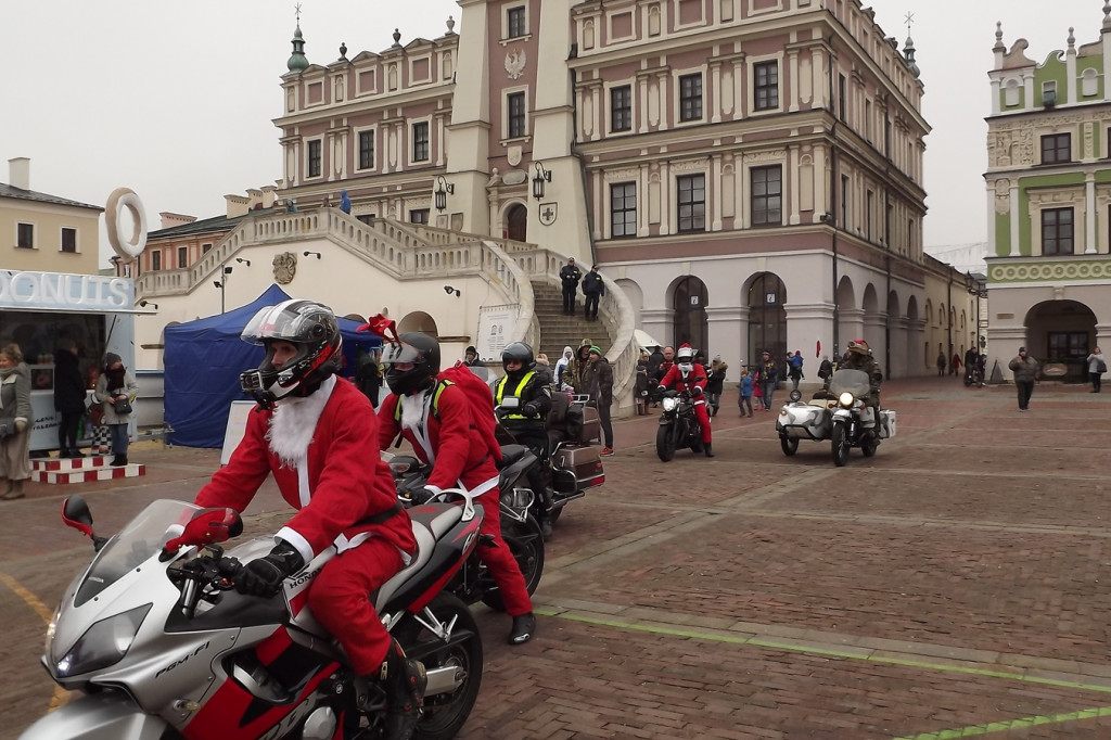 Zamość: Mikołaje na motorach na Kwadracie [FOTO]